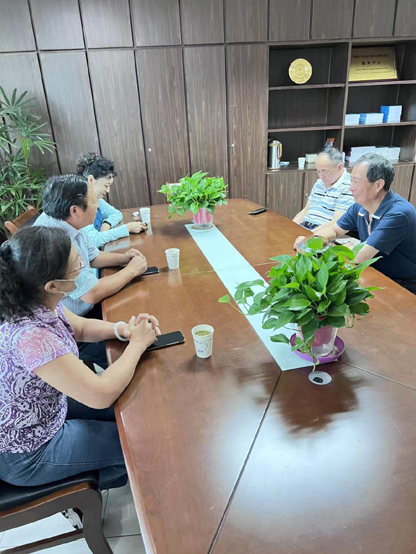 省外商投资企业协会与连云港市外资协会进行工作座谈
